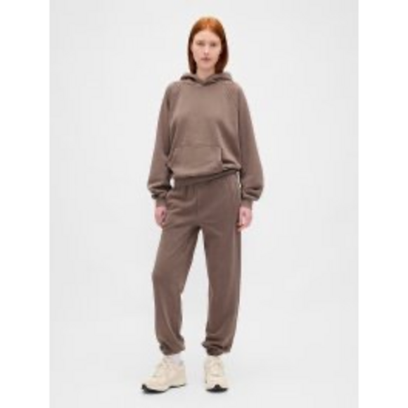 Gap Denim - Gap High Rise VintageSoft Joggers in Brown